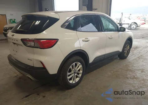 2020 Ford Escape Se z USA, uszkodzony, nr VIN 1FMCU9G60LUA36585